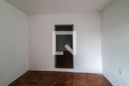 Casa à venda com 240m², 6 quartos e 3 vagas Casa à venda com 240m², 6 quartos e 3 vagasQuarto 2