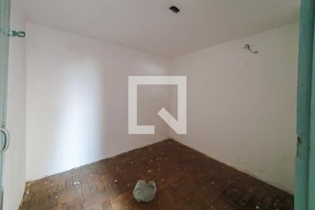 Casa à venda com 240m², 6 quartos e 3 vagas Casa à venda com 240m², 6 quartos e 3 vagasQuarto de Serviço