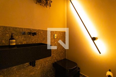 Lavabo de apartamento à venda com 2 quartos, 84m² em Consolação, São Paulo