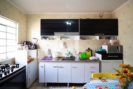 Casa à venda com 165m², 4 quartos e 1 vagaCozinha 1