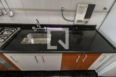 Apartamento para alugar com 92m², 2 quartos e 2 vagasCozinha