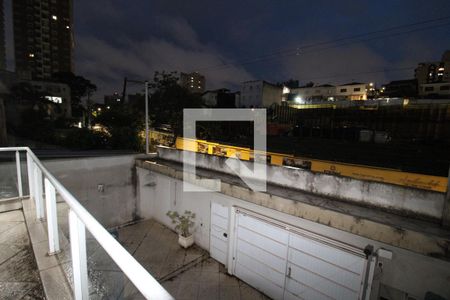 Casa à venda com 350m², 4 quartos e 4 vagasQuarto 1 - Varanda