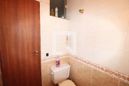 Casa à venda com 350m², 4 quartos e 4 vagasLavabo