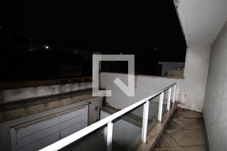 Casa à venda com 350m², 4 quartos e 4 vagasQuarto 1 - Varanda