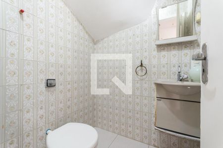 Lavabo de apartamento para alugar com 3 quartos, 140m² em Tijuca, Rio de Janeiro
