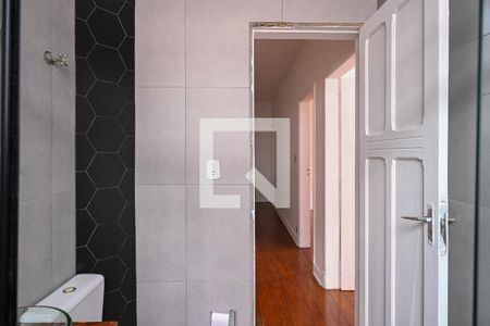 Casa à venda com 207m², 3 quartos e 4 vagasBanheiro