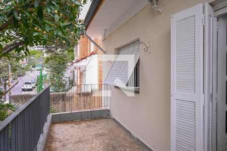 Casa à venda com 207m², 3 quartos e 4 vagasVaranda Quarto 3