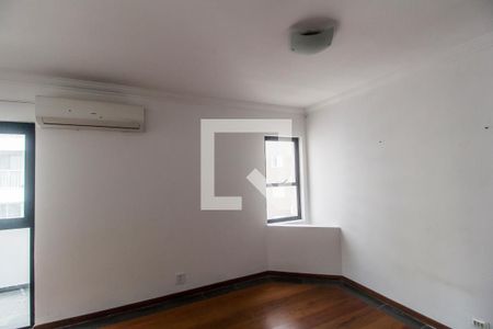 Sala de TV de apartamento à venda com 3 quartos, 106m² em Alphaville Industrial, Barueri