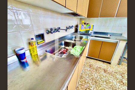 Apartamento à venda com 205m², 4 quartos e 3 vagas Apartamento à venda com 205m², 4 quartos e 3 vagasCopa / Cozinha