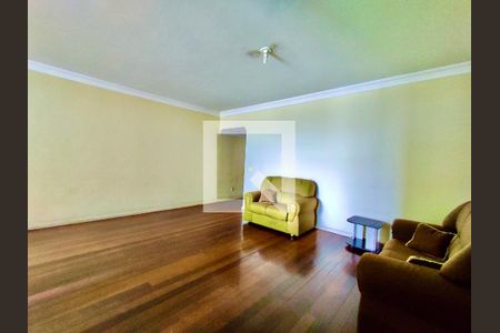 Apartamento à venda com 205m², 4 quartos e 3 vagas Apartamento à venda com 205m², 4 quartos e 3 vagasSala