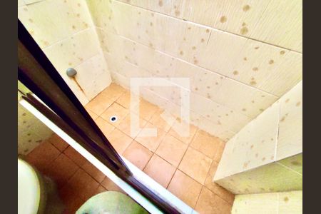 Apartamento à venda com 205m², 4 quartos e 3 vagas Apartamento à venda com 205m², 4 quartos e 3 vagasSuíte banheiro