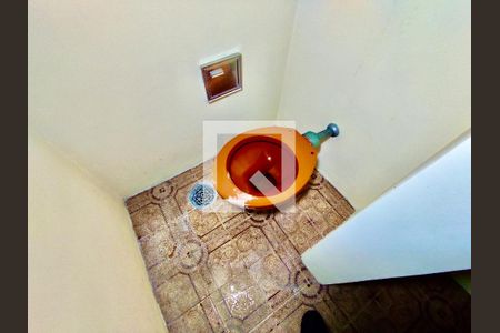 Apartamento à venda com 205m², 4 quartos e 3 vagas Apartamento à venda com 205m², 4 quartos e 3 vagasLavabo