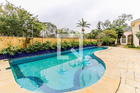 Casa à venda com 880m², 5 quartos e 8 vagasÁrea Externa 