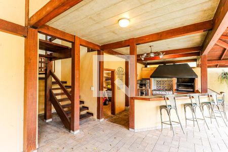 Casa à venda com 880m², 5 quartos e 8 vagasÁrea Gourmet