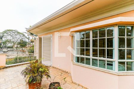 Casa à venda com 880m², 5 quartos e 8 vagasVaranda da Suíte 5