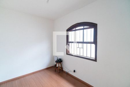 Casa à venda com 164m², 3 quartos e 3 vagasQuarto 2