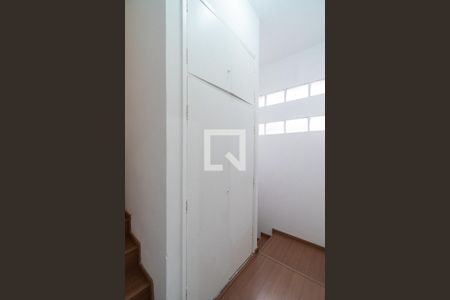 Casa à venda com 164m², 3 quartos e 3 vagasCorredor