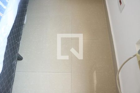 Apartamento para alugar com 90m², 2 quartos e 1 vagaSuíte