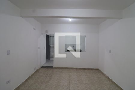 Sala/Quarto de casa para alugar com 1 quarto, 24m² em Jardim Centenário, São Paulo