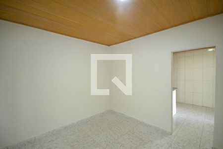 Sala de casa para alugar com 2 quartos, 58m² em Vila Marines, Nova Iguaçu