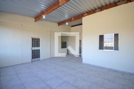 Casa para alugar com 58m², 2 quartos e sem vagaVaranda