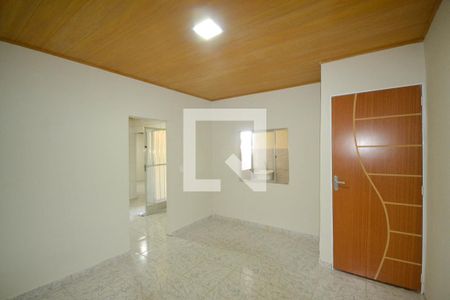 Sala de casa para alugar com 2 quartos, 58m² em Vila Marines, Nova Iguaçu