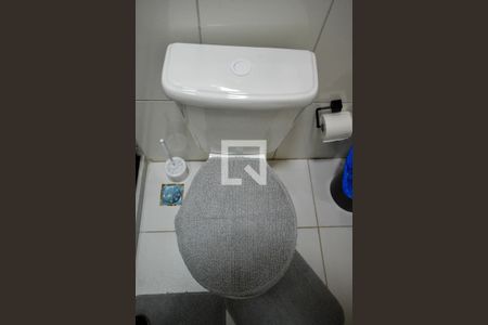 Casa para alugar com 58m², 2 quartos e sem vagaBanheiro