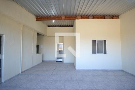 Casa para alugar com 58m², 2 quartos e sem vagaVaranda