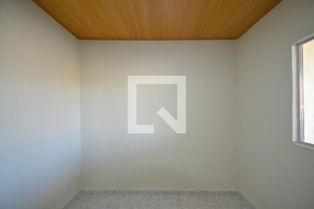 Quarto 1 de casa para alugar com 2 quartos, 58m² em Vila Marines, Nova Iguaçu