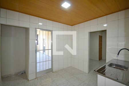Casa para alugar com 58m², 2 quartos e sem vagaCozinha