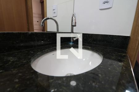 Apartamento para alugar com 38m², 1 quarto e sem vagaBanheiro 