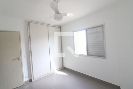 Apartamento à venda com 110m², 2 quartos e 2 vagasQuarto 2