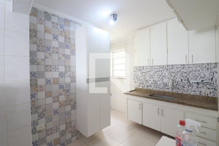 Apartamento à venda com 110m², 2 quartos e 2 vagasCozinha