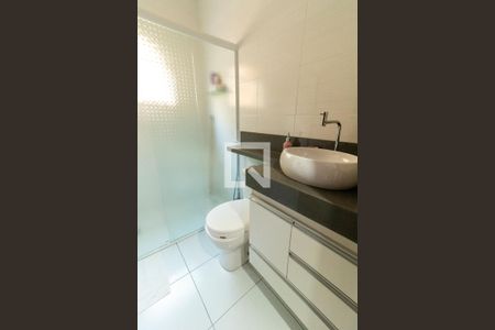 Casa para alugar com 250m², 4 quartos e 3 vagasBanheiro da Suíte 2