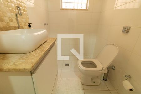 Casa para alugar com 250m², 4 quartos e 3 vagasLavabo