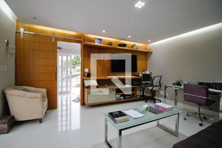 Casa à venda com 4 quartos, 272m² em Brooklin, São Paulo