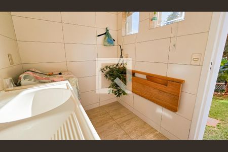 Casa de condomínio à venda com 220m², 3 quartos e 3 vagasÁrea de Serviço