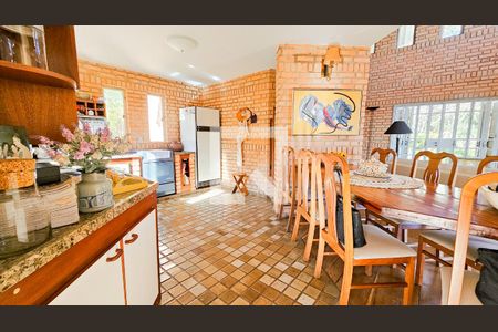 Casa de condomínio à venda com 220m², 3 quartos e 3 vagasCozinha