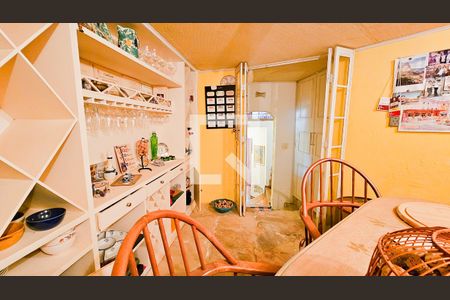 Casa de condomínio à venda com 220m², 3 quartos e 3 vagasÁrea comum