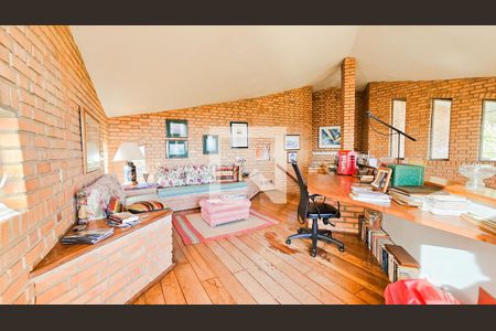 Casa de condomínio à venda com 220m², 3 quartos e 3 vagasSala 2