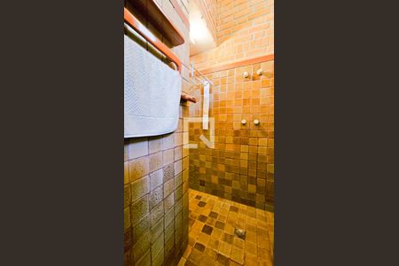 Casa de condomínio à venda com 220m², 3 quartos e 3 vagasBanheiro