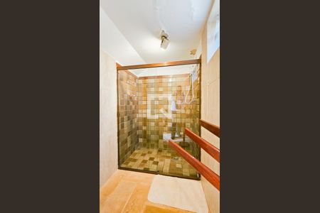 Casa de condomínio à venda com 220m², 3 quartos e 3 vagasBanheiro