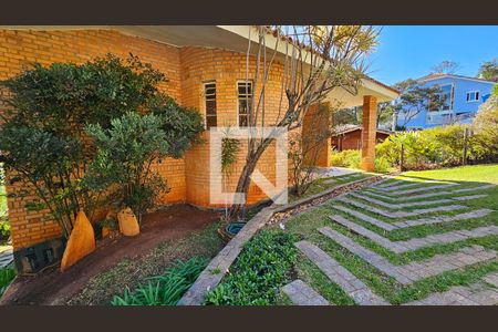 Casa de condomínio à venda com 220m², 3 quartos e 3 vagasFrente da casa