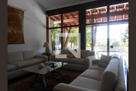 Casa à venda com 6 quartos, 592m² em Morumbi, São Paulo