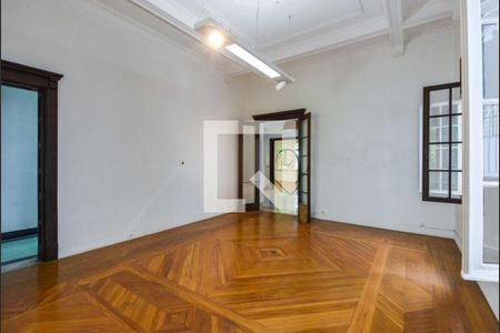 Casa à venda com 3 quartos, 800m² em Bela Vista, São Paulo