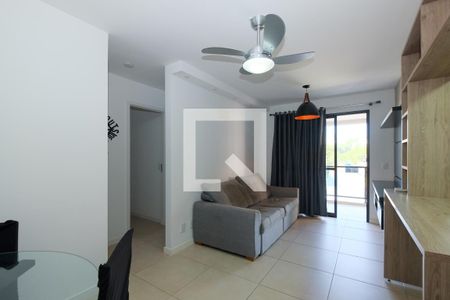 Apartamento para alugar com 75m², 3 quartos e 2 vagas Apartamento para alugar com 75m², 3 quartos e 2 vagasSala