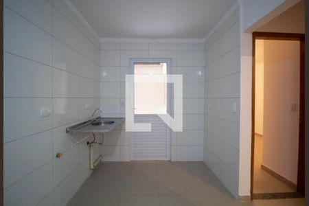 Cozinha de apartamento para alugar com 2 quartos, 40m² em Jardim Liderança, São Paulo
