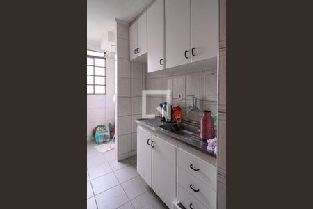 Apartamento para alugar com 55m², 3 quartos e sem vaga Apartamento para alugar com 55m², 3 quartos e sem vagaCozinha