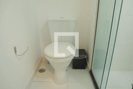 Banheiro  de kitnet/studio à venda com 0 quarto, 31m² em Mirandópolis, São Paulo