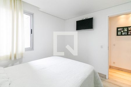Apartamento à venda com 101m², 3 quartos e 2 vagas Apartamento à venda com 101m², 3 quartos e 2 vagasQuarto 2